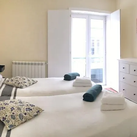 The Bonsai At Glamorous Chiado Hotel 3*